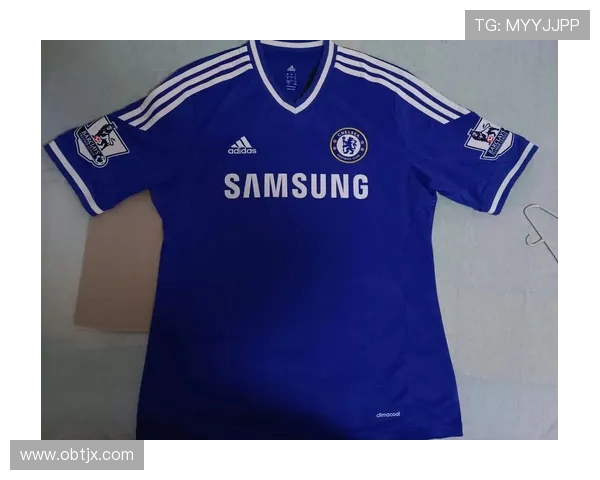 切尔西金色英超标志球衣的象征与收藏价值